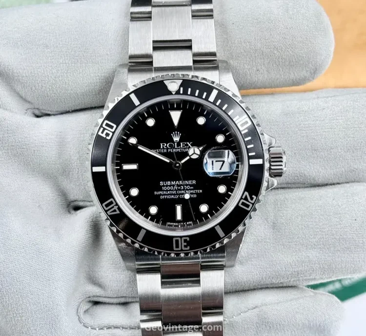 Rolex Submariner Date 16610